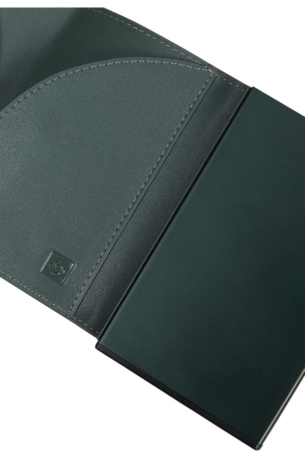alu fit wallet climbing ivy